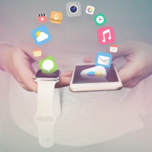 apple-iphone-iwatch-1039117 apple, iphone, iwatch-1039117.jpg